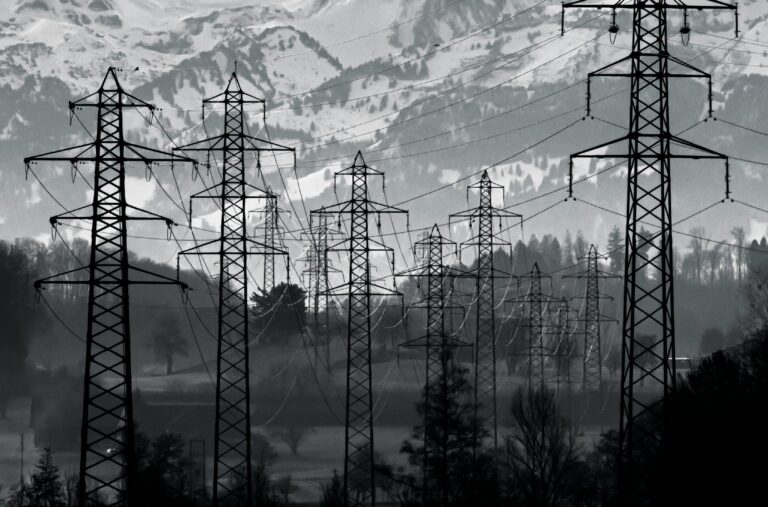 Cenová dostupnost a spolehlivost elektrické sítě podle FERC