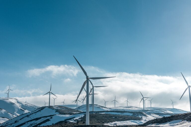 JSA Odhaluje Autory ‚Greener Data – Svazek Tři‘